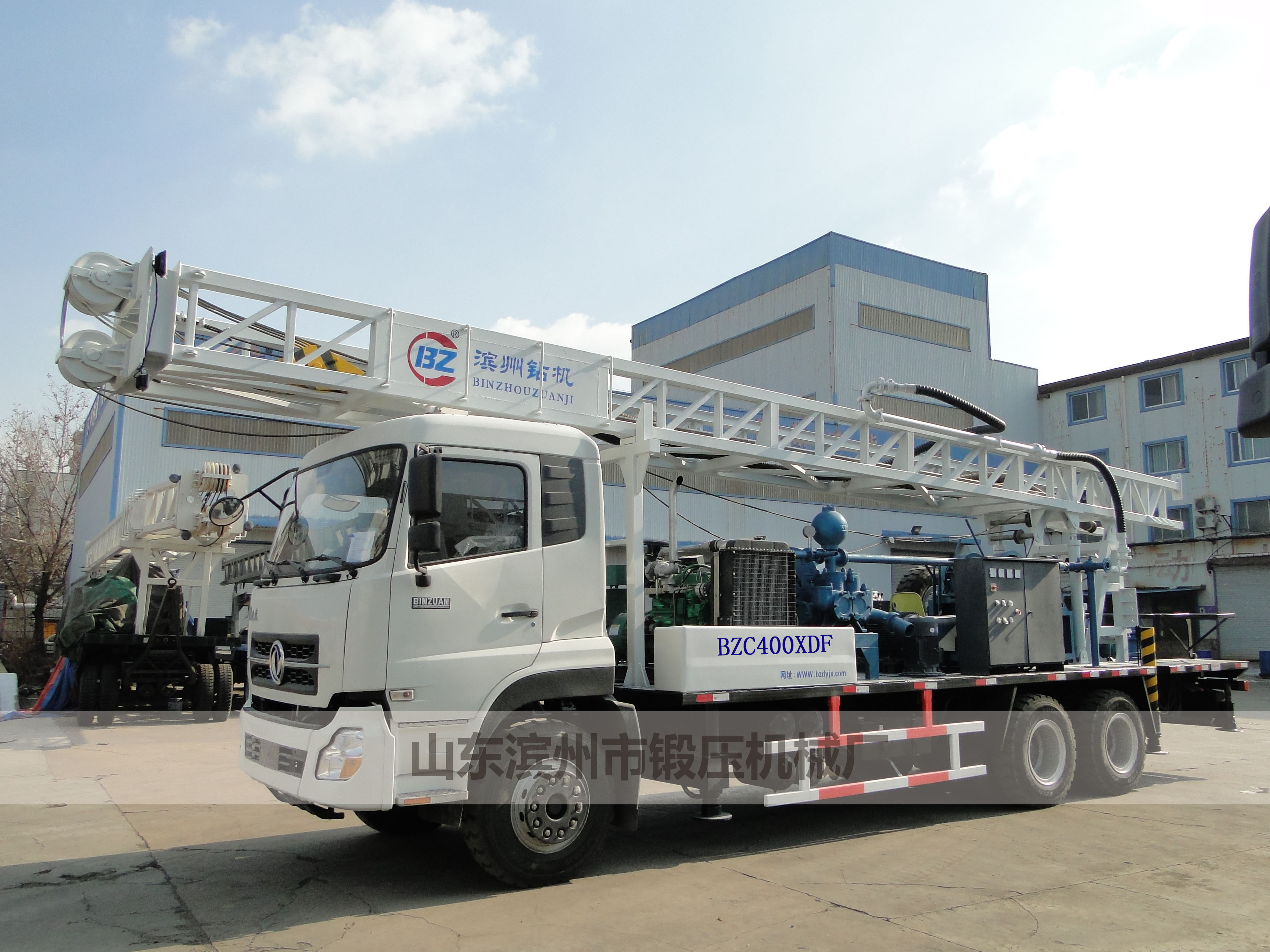 BZC300XDF6×4III車(chē)裝水井鉆機(jī)